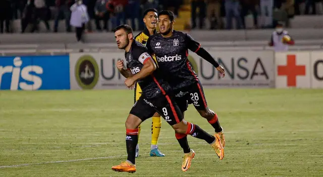 Melgar le ganó a Cantolao Melgar le ganó a Cantolao