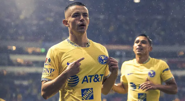 América aplastó a Cruz Azul con 7-0 a su favor en el estadio Azteca. América aplastó a Cruz Azul con 7-0 a su favor en el estadio Azteca.