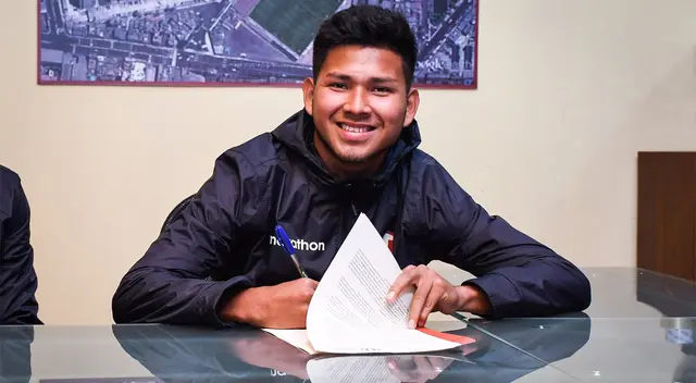 Jerry Navarro, Universitario de Deportes