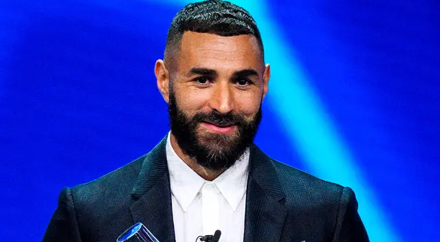Karim Benzema ganó el premio a Mejor Futbolista del Año 2021-22 Karim Benzema ganó el premio a Mejor Futbolista del Año 2021-22