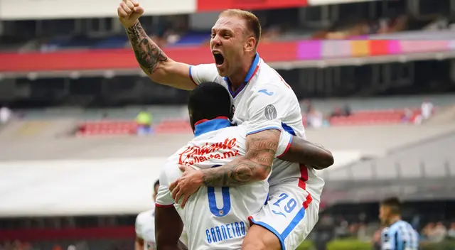 Cruz Azul ganó 2-1 a Querétaro