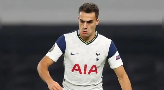 Sergio Reguilón volvió al fútbol español para jugar por el Atlético Madrid. Sergio Reguilón volvió al fútbol español para jugar por el Atlético Madrid.