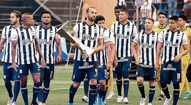 Alianza Lima fue campeón el 2021 Alianza Lima fue campeón el 2021