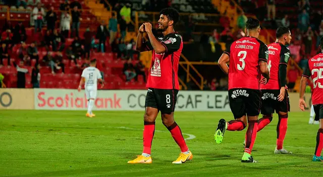 Alajuelense gana a Alianza FC