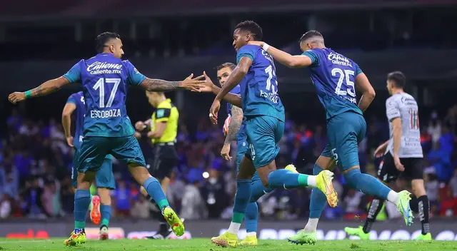 Cruz Azul ganó 2-1 a León en el estadio Azteca Cruz Azul ganó 2-1 a León en el estadio Azteca