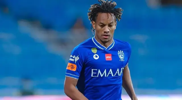 André Carrillo con camiseta de Al Hilal André Carrillo con camiseta de Al Hilal
