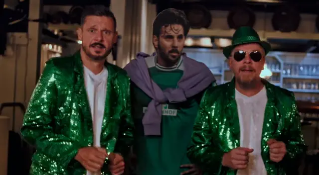 Hinchas del Bremen le compusieron y dedicaron una canción a Claudio Pizarro.