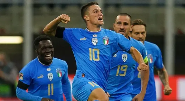Giacomo Raspadori marcó el primer gol en victoria de Italia sobre Hungría