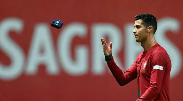 Cristiano Ronaldo botó la cinta de capitán de Portugal