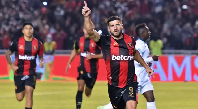 Bernardo Cuesta anotó 8 goles en la Copa Sudamericana 2022. Bernardo Cuesta anotó 8 goles en la Copa Sudamericana 2022.