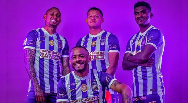 Alianza Lima estrenará su camiseta blanquimorada del 2022 ante César Vallejo. Foto: Club Alianza Lima