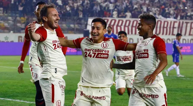 Universitario vs Carlos Mannucci