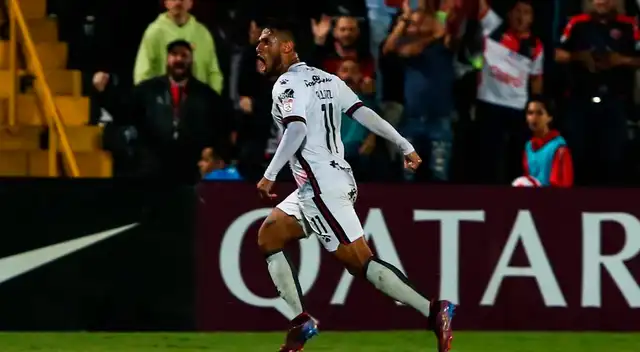 Alajuelense empató 2-2 con Real España