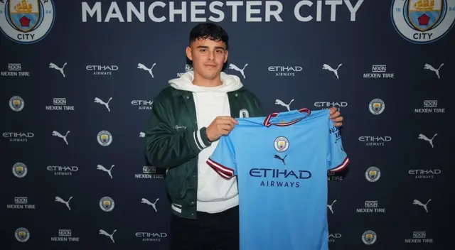 Alexander Robertson amplió su vínculo con el Manchester City