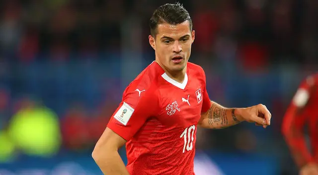Suiza: Granit Xhaka, capitán y número 10 de su selección Suiza: Granit Xhaka, capitán y número 10 de su selección