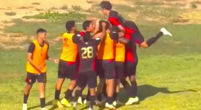 Bernardo Cuesta abrió el marcador en Bernal.