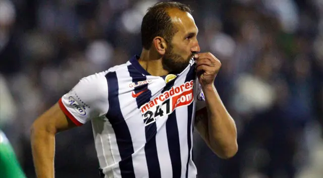 Hernán Barcos es uno de los elementos más importantes en Alianza Lima. Hernán Barcos es uno de los elementos más importantes en Alianza Lima.