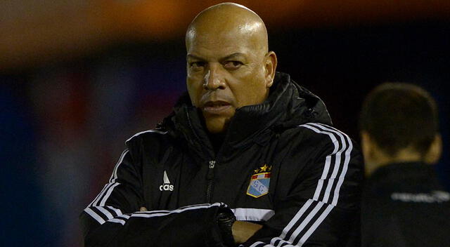 <strong>Roberto Mosquera</strong>   