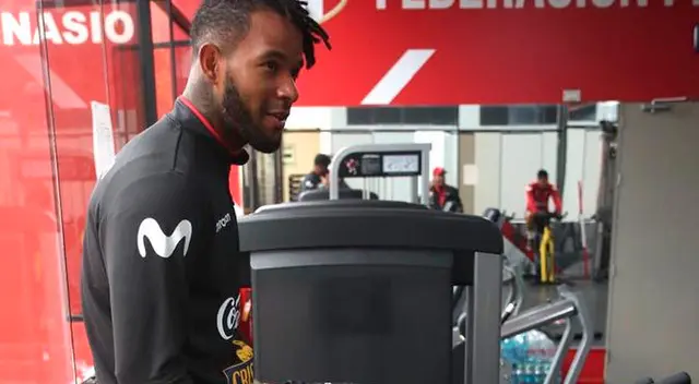 Carlos Cáceda en el gimnasio de la Videna