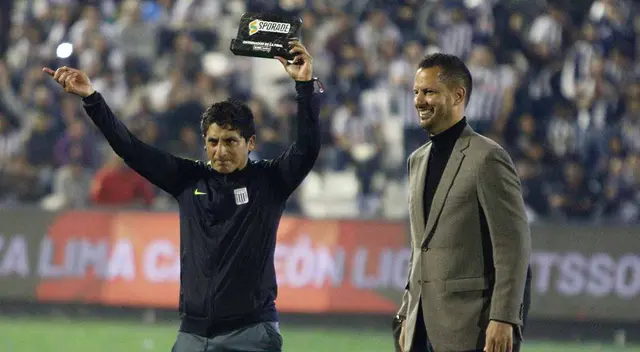 Guillermo Salas, sacó bicampeón a Alianza Lima Guillermo Salas, sacó bicampeón a Alianza Lima