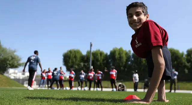 Al-Muftah es amante de los deportes y demuestra en sus redes sociales que la pasión no tiene límites. | Fuente: FIFA.