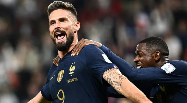 Oliver Giroud pone el 2-1 para Francia sobre Australia