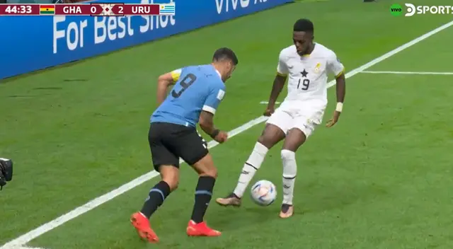 Luis Suárez y su lujo en el Uruguay vs Ghana.