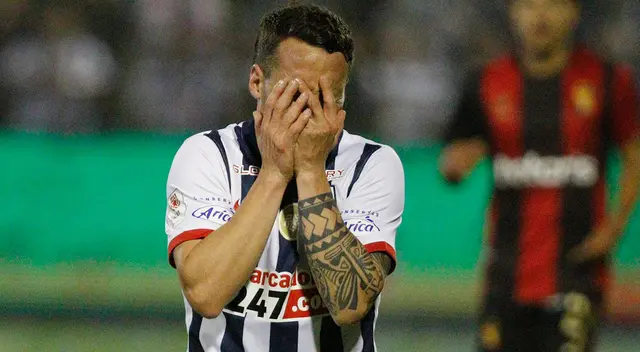 Alianza Lima antes ya fue desafiliado por la FPF y no pudo salir tricampeón