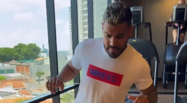 Brenner Marlos dejó emotivo mensaje a la hinchada de Sporting Cristal y en español