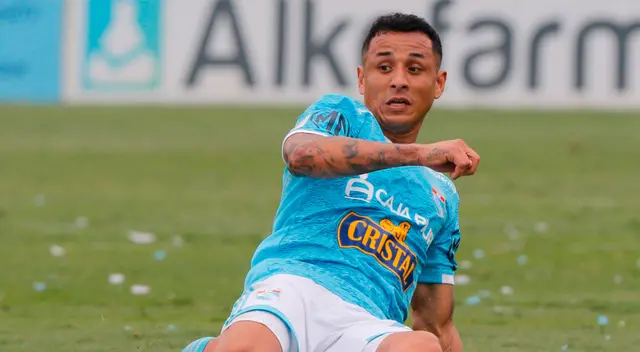Yoshimar Yotún podría integrarse ka próxima semana a la pretemporada de Sporting Cristal. Yoshimar Yotún podría integrarse ka próxima semana a la pretemporada de Sporting Cristal.