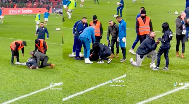 Hincha enamorado ingresa al campo y tenía todo preparado para pedirle la mano a su novia.
