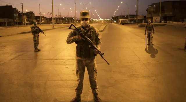 Son 15 las provincias donde se dictaminó un estricto toque de queda por el estado de emergencia.