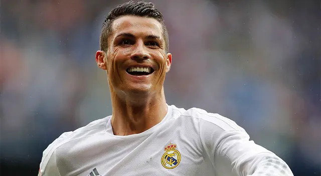 Cristiano habría aceptado la oferta del Real Madrid Cristiano habría aceptado la oferta del Real Madrid