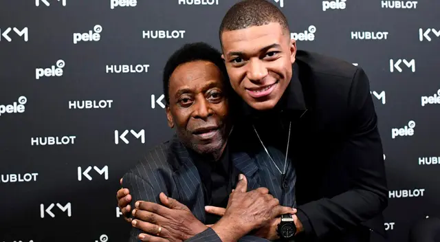 Kylian Mbappé lamenta el deceso de Pelé
