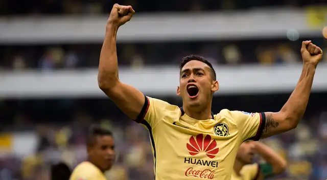 Andrés Andrade cuando defendía al América de México