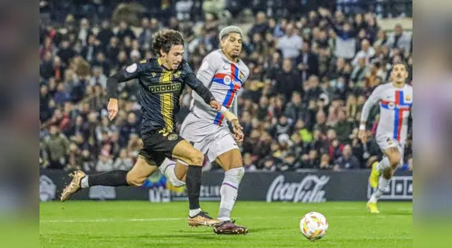 Barcelona viene derrotando al Intercity con un gol de Araujo. Barcelona viene derrotando al Intercity con un gol de Araujo.