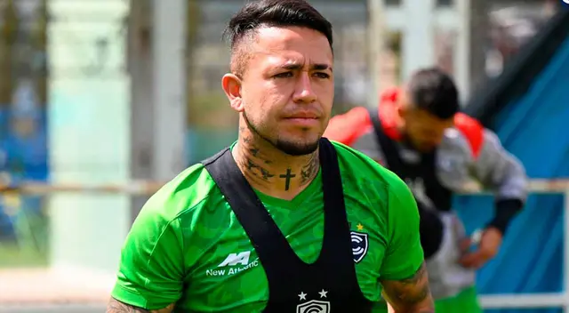 Paolo Fuentes reveló que fue suspendido por CONMEBOL. Foto: Cienciano Paolo Fuentes reveló que fue suspendido por CONMEBOL. Foto: Cienciano