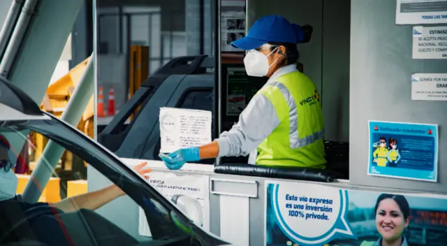 Conforme acumulas tiempo de servicio, tu remuneración puede alcanzar el doble de la inicial. Conforme acumulas tiempo de servicio, tu remuneración puede alcanzar el doble de la inicial.