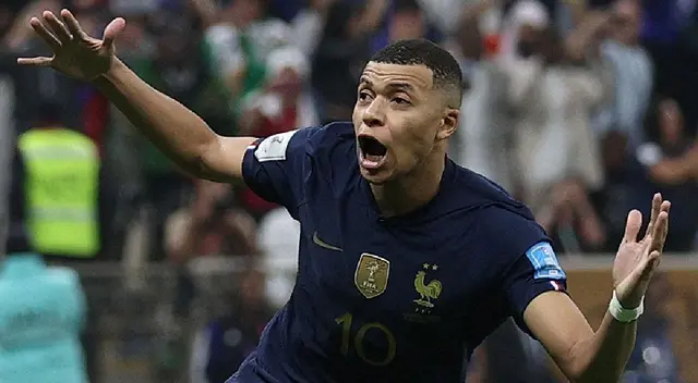 Mbappé sigue brillando con Francia. Mbappé sigue brillando con Francia.