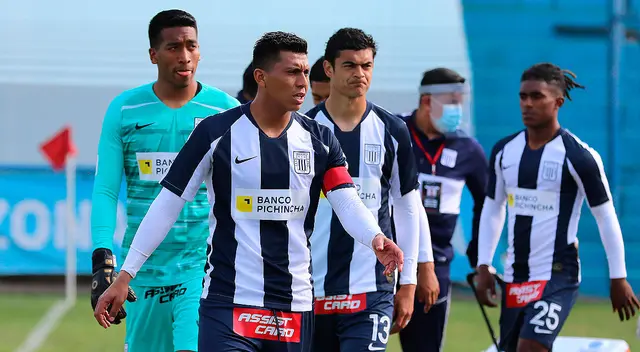 Fue vendido como crack de Alianza, pero no juega en su club desde noviembre de 2021