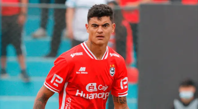 Carlos Beltrán renovó con Cienciano