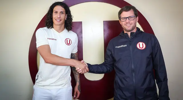 Williams Riveros firmó por Universitario hasta diciembre del 2023