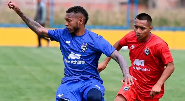 Cienciano disputó un amistoso interno y presentó dos equipos potentes. Foto: Cienciano Cienciano disputó un amistoso interno y presentó dos equipos potentes. Foto: Cienciano