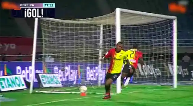 Arley Rodríguez convirtió un golazo con Deportivo Pereira