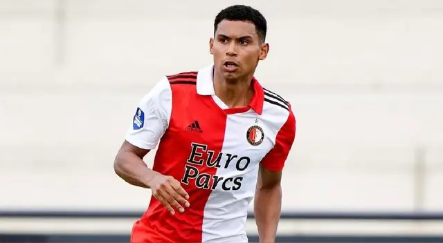 Marcos López recibe preocupante noticia en el Feyenoord de Países Bajos. Marcos López recibe preocupante noticia en el Feyenoord de Países Bajos.