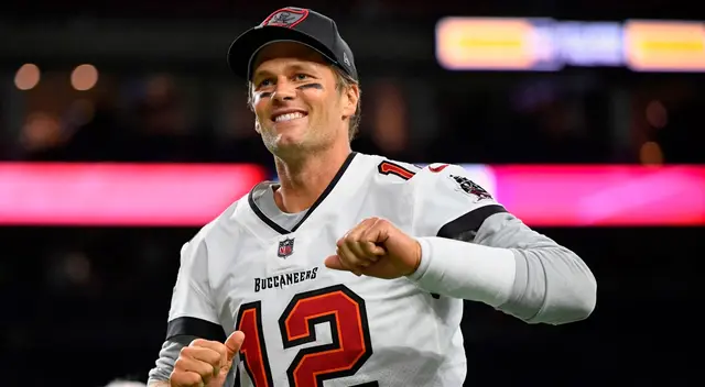 Tom Brady deja el fútbol americano a los 45 años