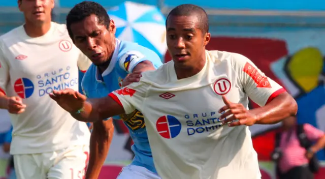Damián Ísmodes entrena con emblemático club peruano. Foto: LÍBERO