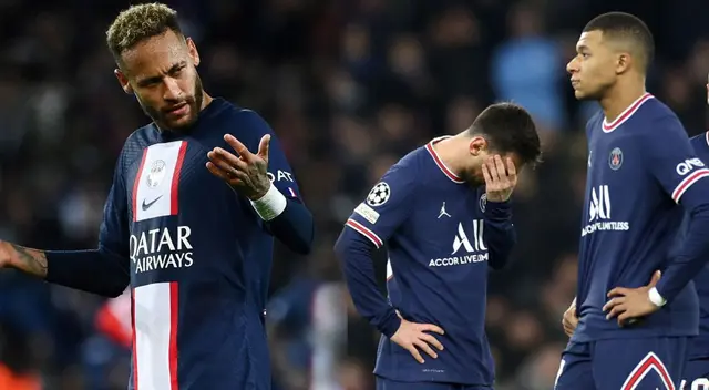 Neymar a gritos con sus compañeros tras derrota de PSG