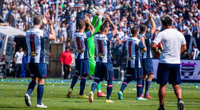 Alianza Lima celebra su aniversario asegurando que es el "más grande" del Perú Alianza Lima celebra su aniversario asegurando que es el "más grande" del Perú