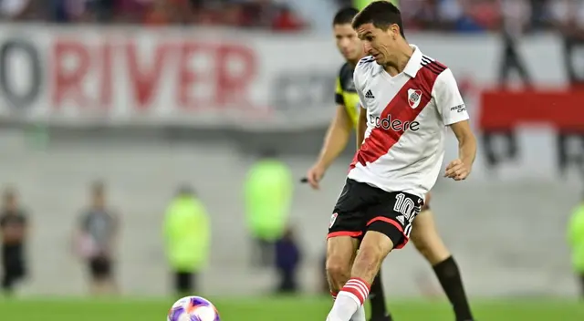 River Plate supera a Arsenal por la Liga Profesional Argentina River Plate supera a Arsenal por la Liga Profesional Argentina